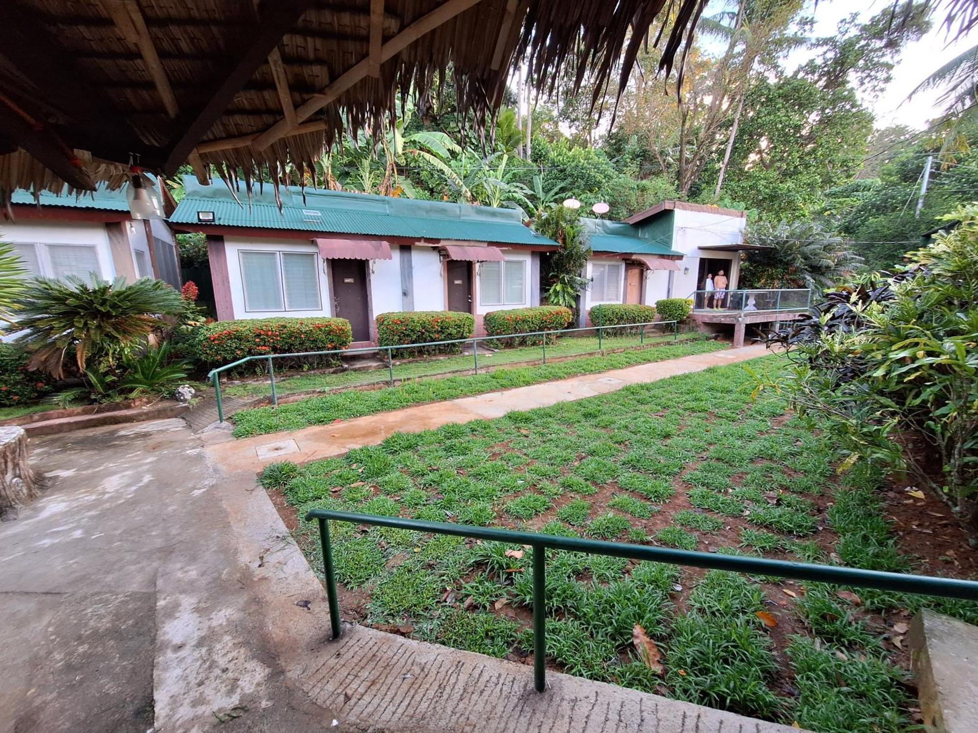 Agta Beach Resort Biliran Camera foto